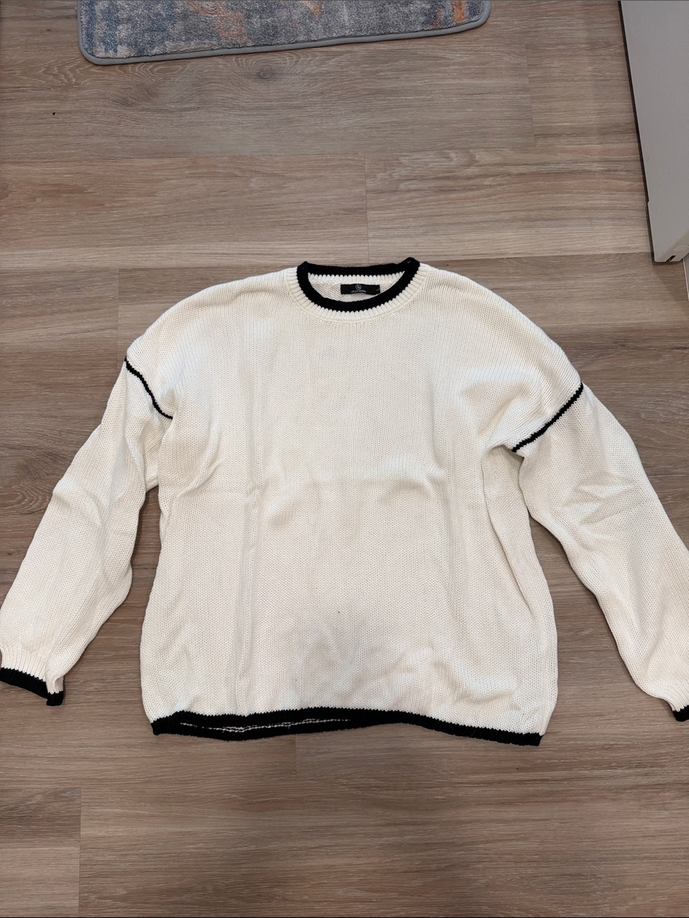 Men's White Knit Sweater with Black Trim